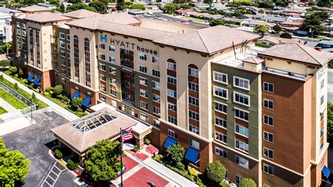 The best available hotels & places to stay near Santa Clara, .